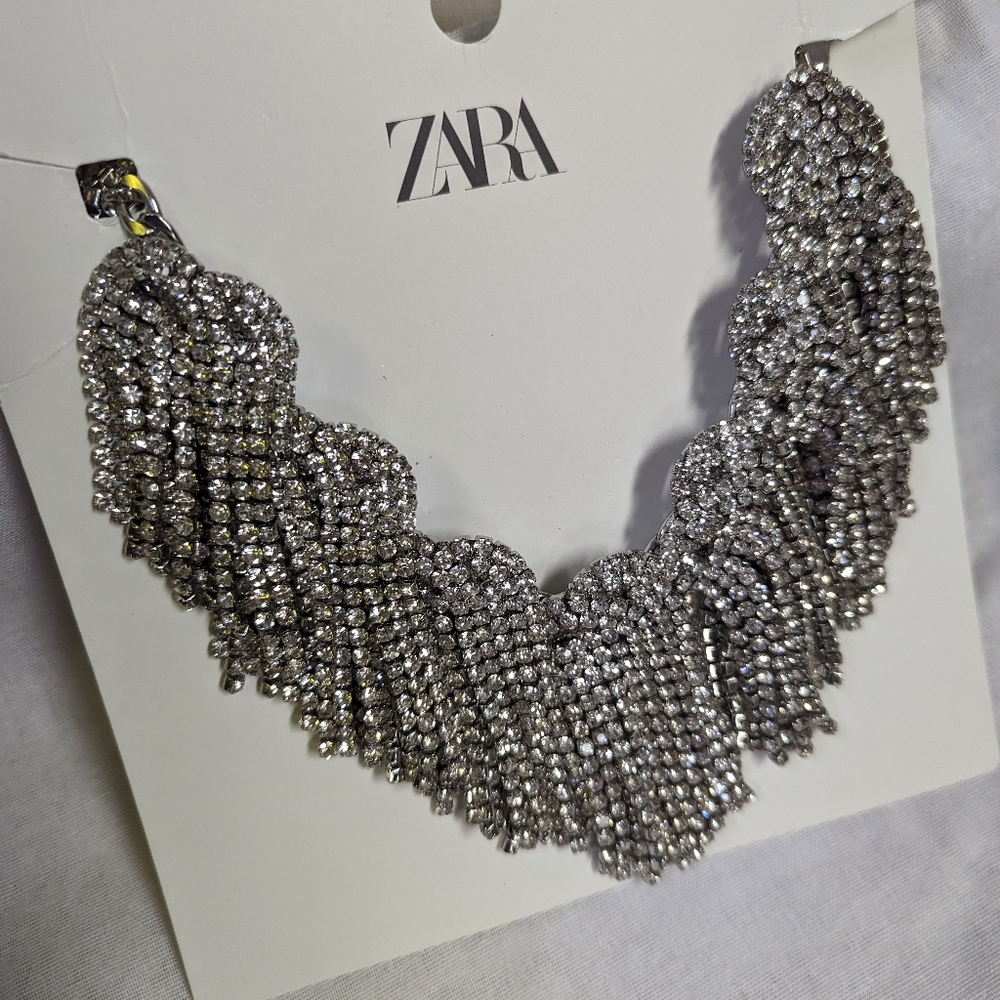 ZARA MAXI RHINESTONE JEWEL STATEMENT NECKLACE SILVER - Picture 6 of 9